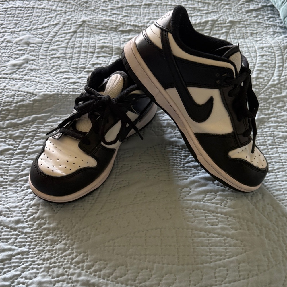 Nike Kids Black and White Low-Top Sneakers